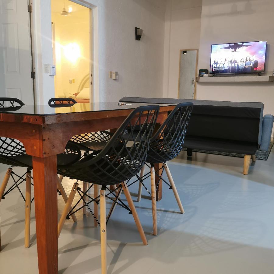 2 Bedroom Apartment With A/C Wi-Fi Best Location! Ζιουατανέχο Εξωτερικό φωτογραφία